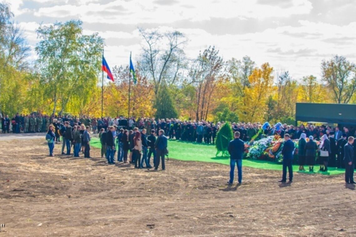 40 дней с убийства Захарченко: боевики насмешили шоу на поминках, фото