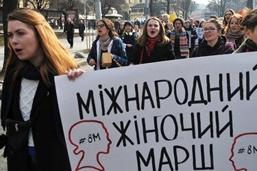 В'ятрович розповів, як можна вирішити питання зі скасуванням 8 Марта