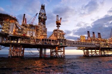 Нефть Brent подорожала до максимальных уровней и пробила новую отметку