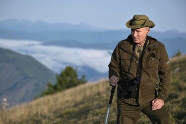 Астролог підкоригував рік народження Путіна. І пояснив причину