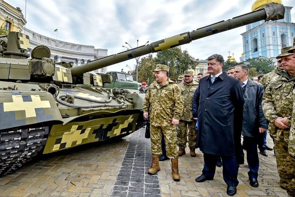Продлят ли военное положение в Украине: Арестович дал прогноз