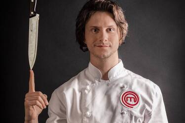 Сержик Файный выбыл из 'Мастер Шеф-8'. Кто он и чем запомнился