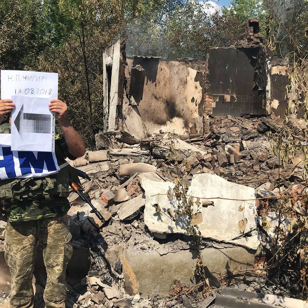Бойовики обстріляли мирних жителів Донбасу: опубліковано фото наслідків