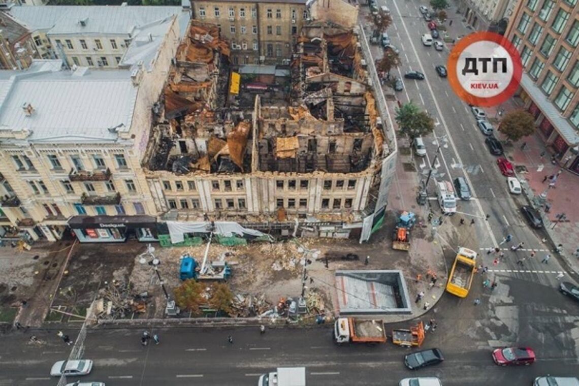 'Труп' знаменитої будівлі в центрі Києва шокував мережу: фото