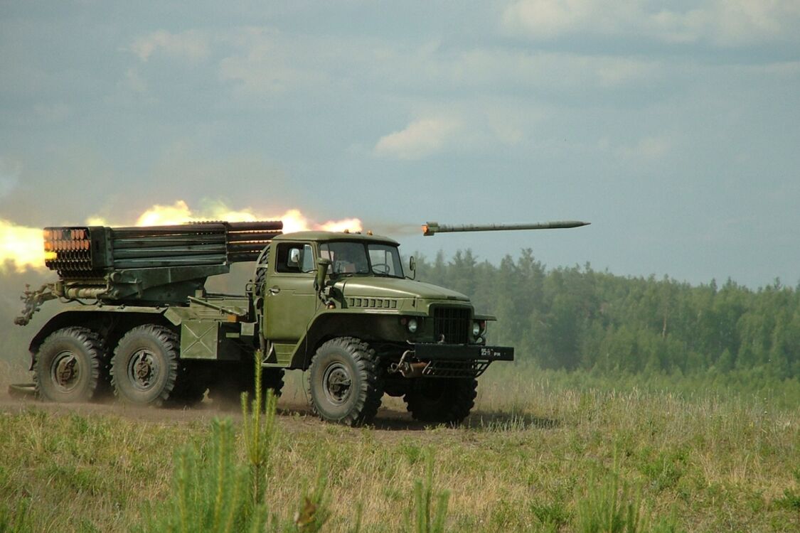 Обстріли з 'Градів' і провокації: ситуація на Донбасі загострилася