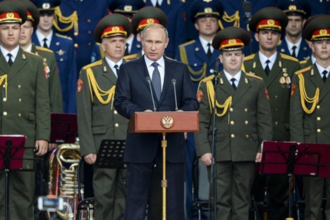 Санкции – это хорошо для Кремля: Арестович пояснил тактику 'ястребов' Путина