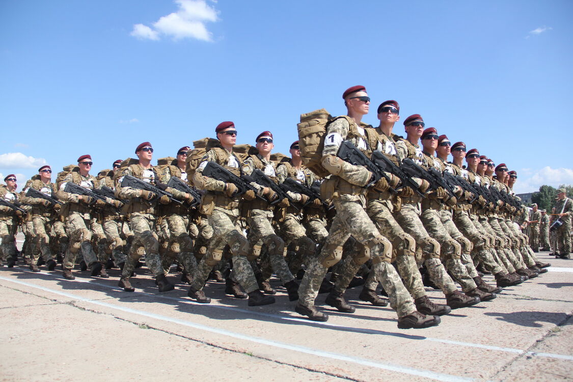 Украинские военные готовятся к параду ко Дню Независимости: появились яркие фото и важная новость