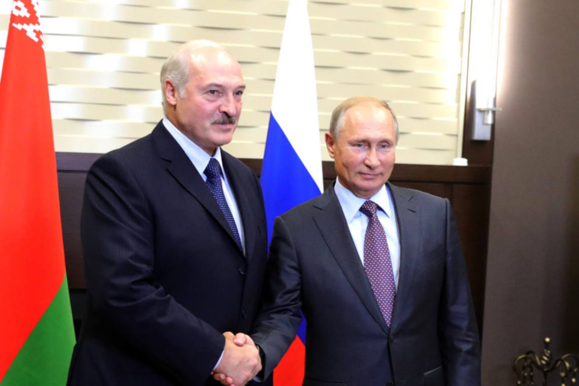Бацька все? Итоги переговоров Путина и Лукашенко взбудоражили сеть