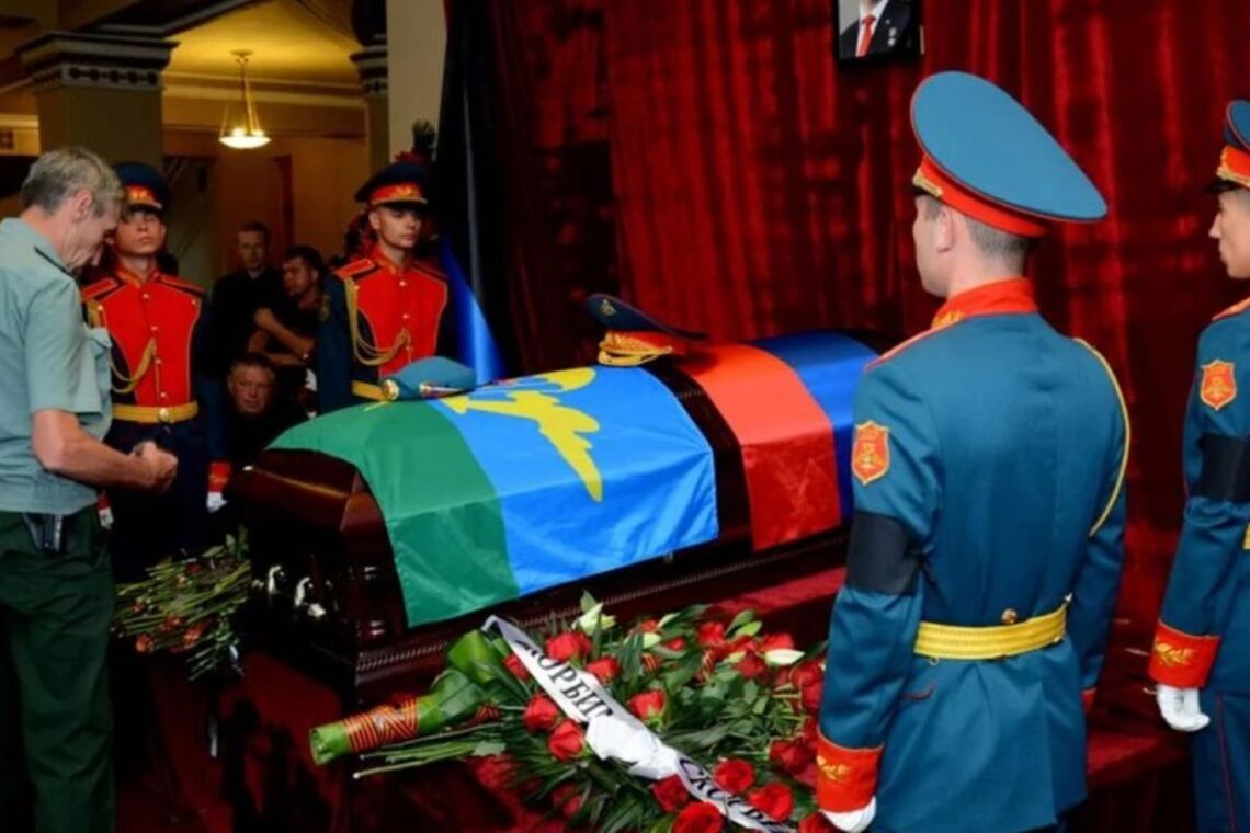 Хто вбив Захарченка і чому його ховали в закритій труні: в Україні назвали версію