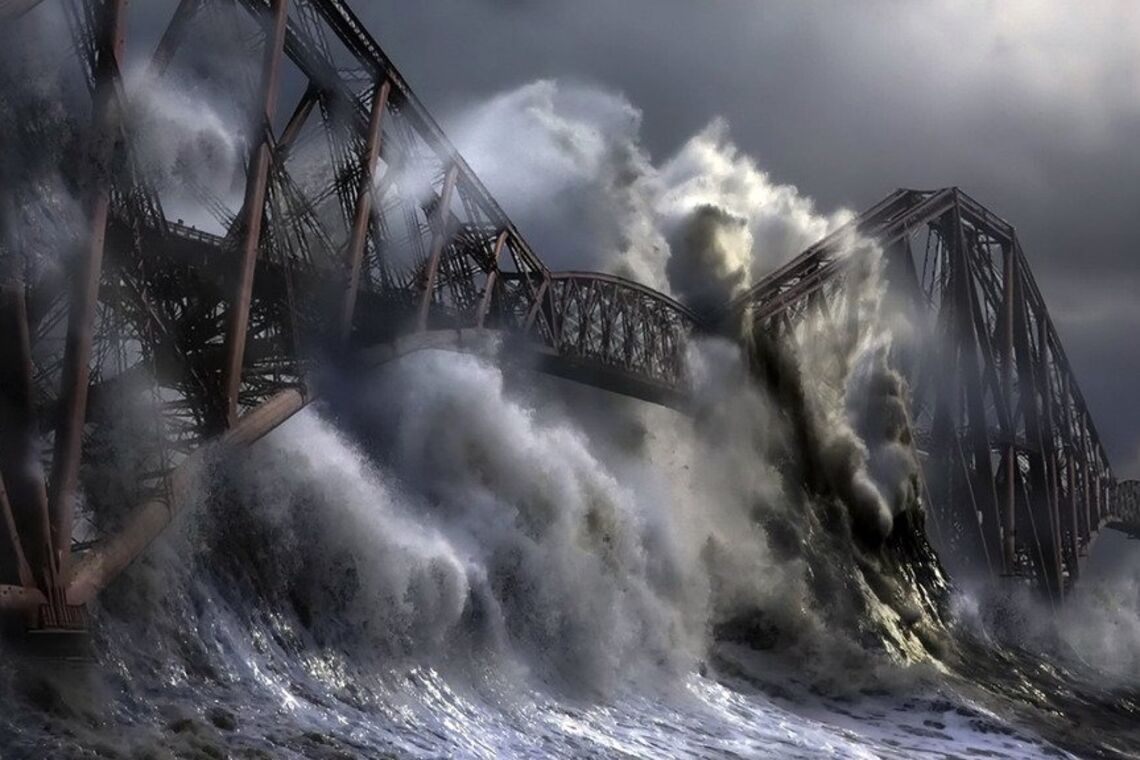 Крымский мост и шторм: гидрогеолог рассказал, может ли он обрушиться