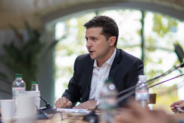 'В голові каша!' Що не так з позицією Зеленського щодо легалізації марихуани