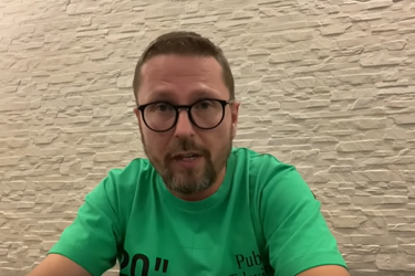 'Как тяжело людям!' Шарий неожиданно похвалил Дубинского, видео
