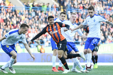 Динамо-Шахтер: прогнозы и где смотреть матч 30 октября онлайн