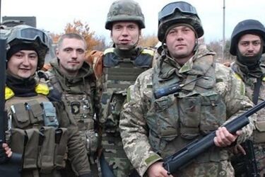 'Сидів би у бомбосховищі і ходив у відро': волонтер АТО жорстко присоромив Сивохо