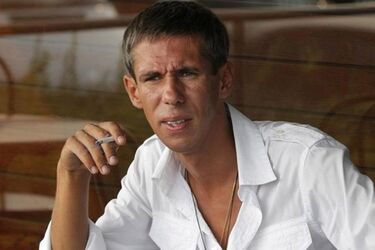 'Наконец сдали в детский дом': Панин взорвал сеть признанием о жене и дочери