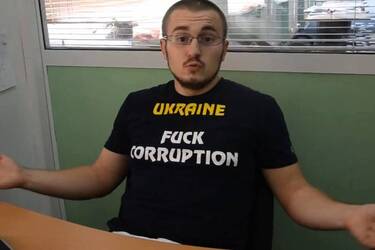 'Ї*ать ви телепні!' Порохоботам дали жорстку відповідь за наїзд на Бігуса