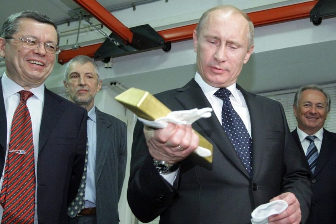 Гроші Путіна заморозять, 'щур' стане агресивним. Астролог Росс озвучив прогноз