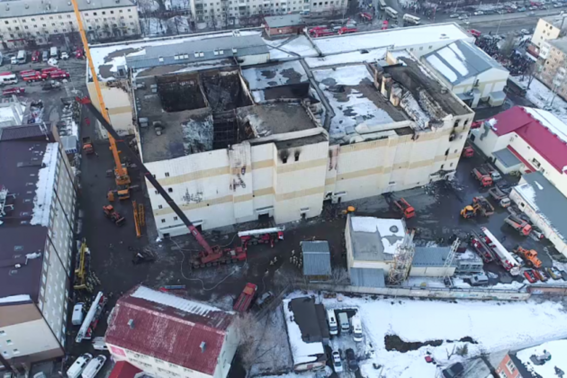 'Зимняя вишня': видео с места трагедии спустя год