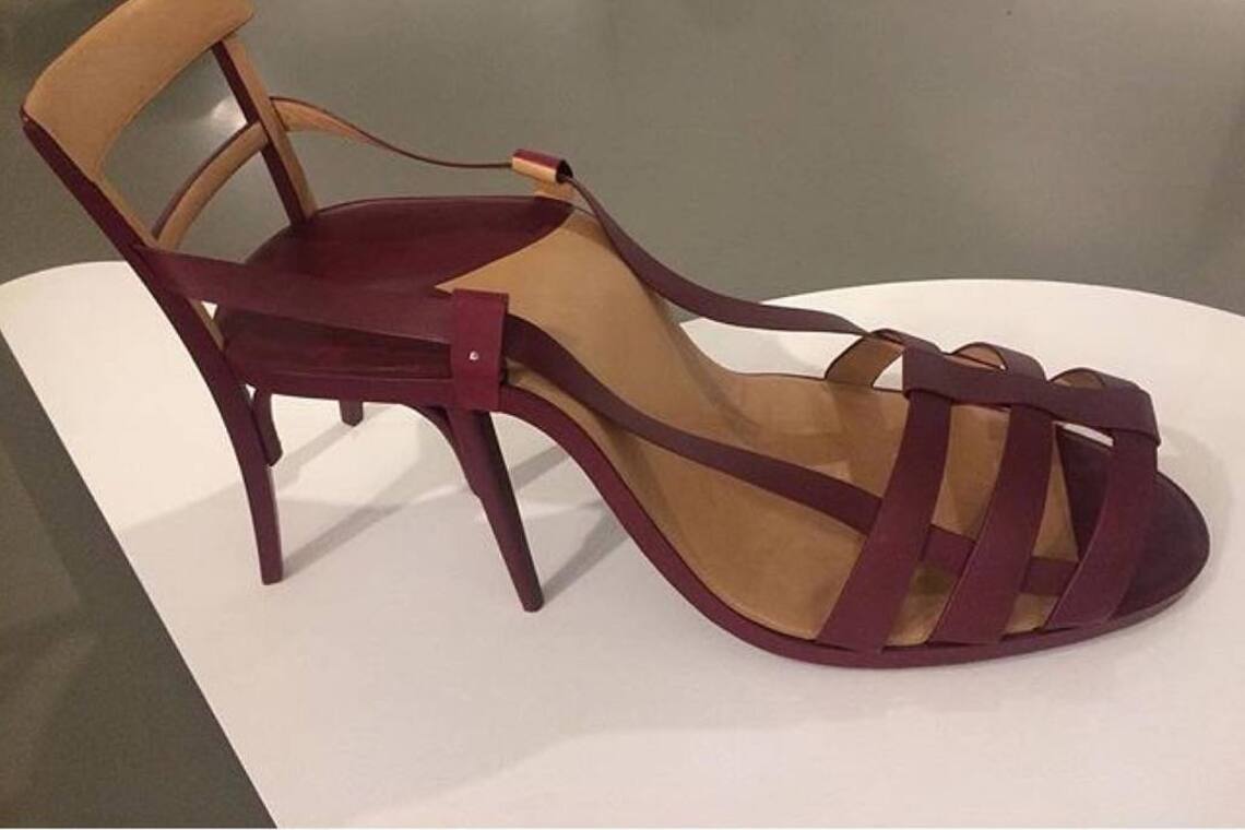 Угги на каблуке и туфли из бекона – у самой странной обуви в мире есть свой Instagram, фото