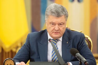 Порошенко обвинили в грязном выпаде на противников