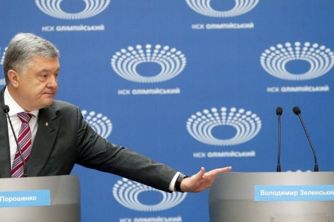 В отмене национализации ПриватБанка увидели ход Порошенко против Зеленского