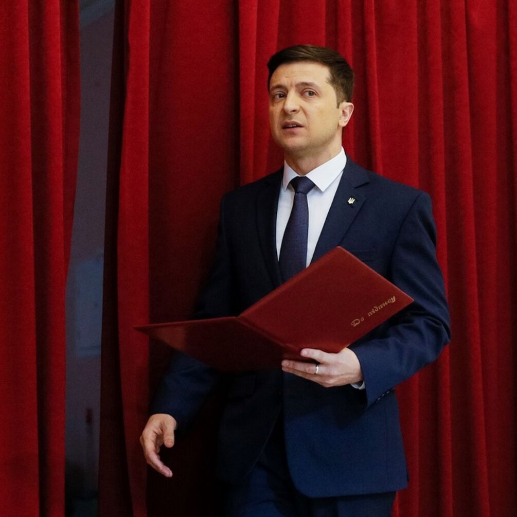 Дебаты Зеленского и Порошенко: генерал сказал, что сильно поможет шоумену