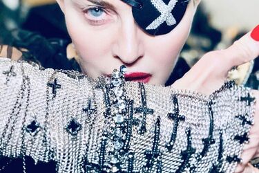 Сильван Адамс: кто он и зачем дал Мадонне миллион долларов на Евровидение