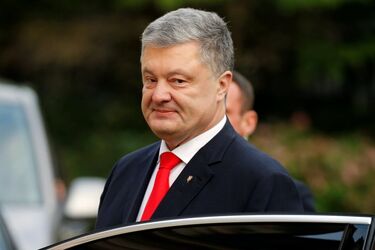 G7 призвала Порошенко передать власть Зеленскому 'плавно'