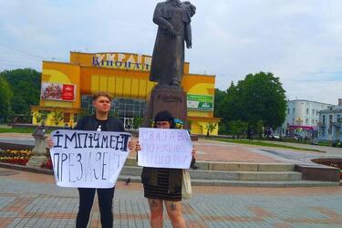 Даша Коц розповіла про цькування: хто вона і до чого тут Зеленський, фото