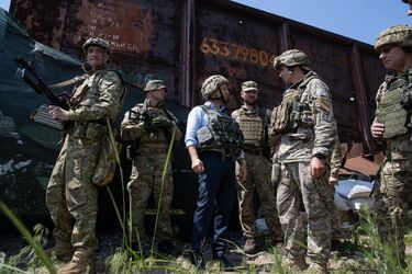 Синя сорочка: Доник представив, як убив би Зеленського, і мережа скипіла