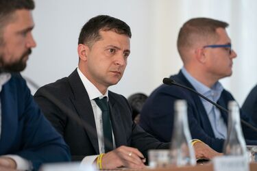 'Ху*к': у Зеленського відбирають Раду