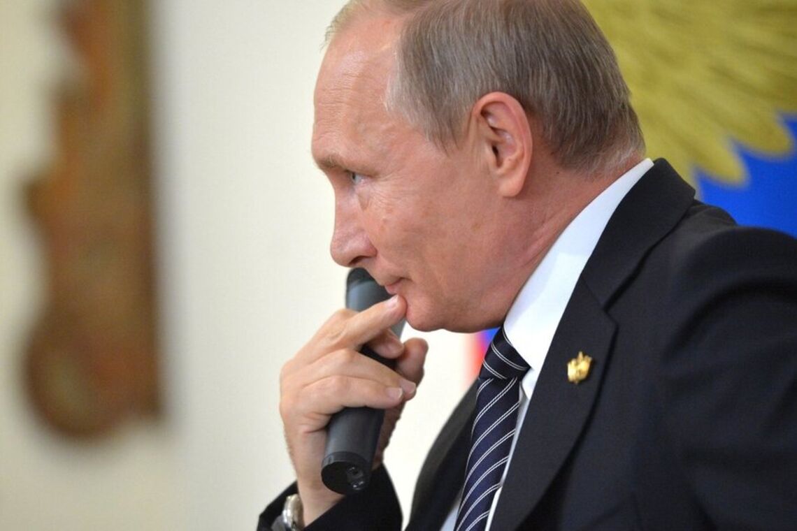 Путин в Париже ответил на слухи о междусобойчике с Зеленским