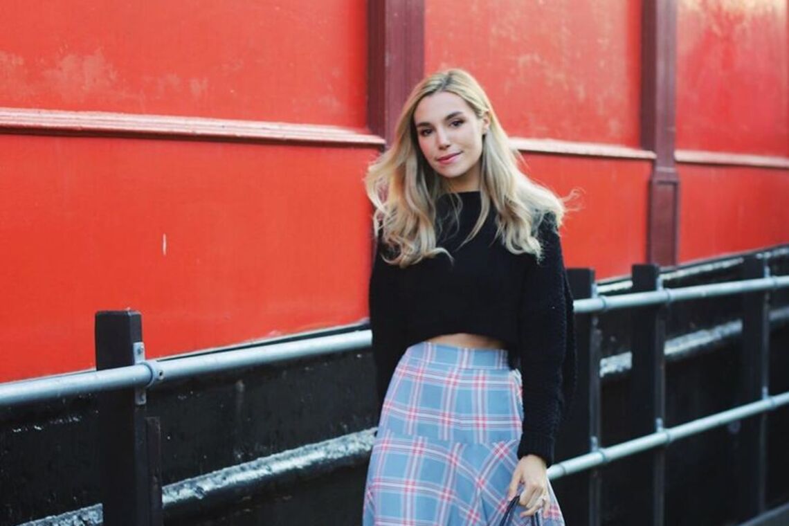 Бірінші рет өрескел секс Tomb Raider порно мультфильм