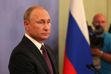 'Миролюбної риторики замало': Зеленського попередили про небезпечні маневри Путіна