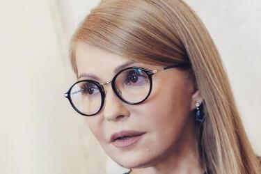 Тимошенко после похорон сестры пожаловалась на Раду