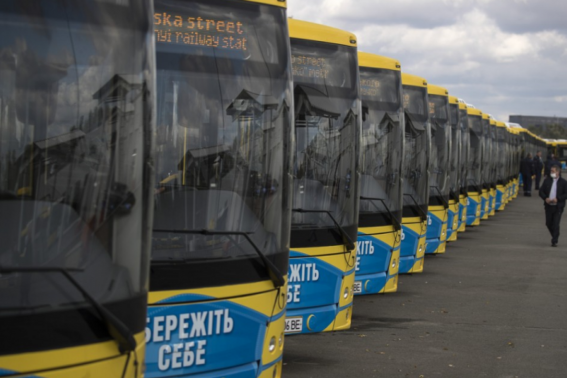 Київ отримав 50 нових сучасних автобусів, незабаром отримає ще 150