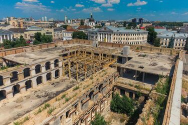 КГГА согласилась принять Гостиный двор на баланс города