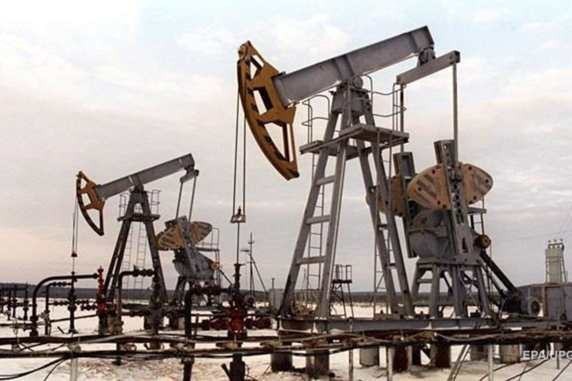 Нафта дешевшає через проблеми з поставками