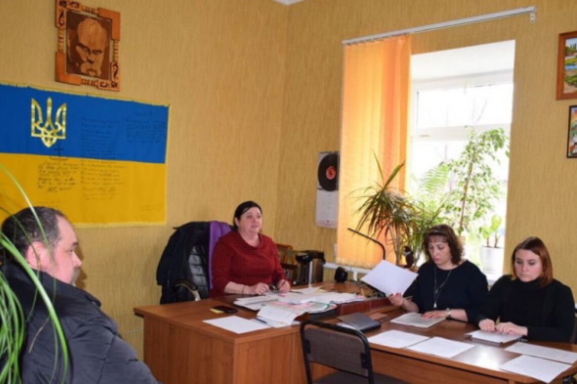Депутаты из Новых Санжаров обратились к Зеленскому и выступили против размещения эвакуированных из Уханя украинцев