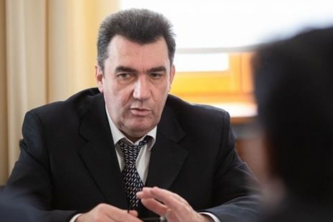 Секретар РНБО розповів, хто може бути у спільних патрулях на Донбасі