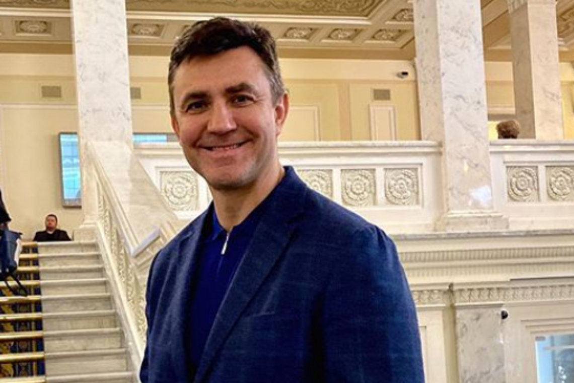 Нардеп від 'Слуги народу' Тищенко пропустив голосування в Раді, поки сидів в Instagram: відео