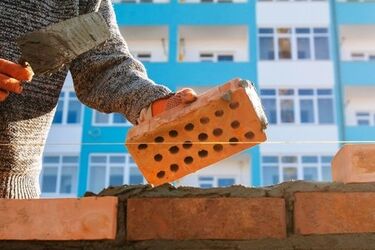 В Украине с начала года подорожали строительные работы