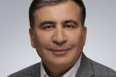 'Пусть никто не надеется': Саакашвили прокомментировал возможные нападки на Зеленского. Видео