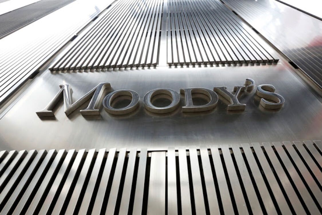 Агентство Moody's ухудшило прогноз по мировым ценам на нефть
