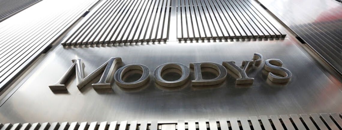 Агентство Moody's ухудшило прогноз по мировым ценам на нефть