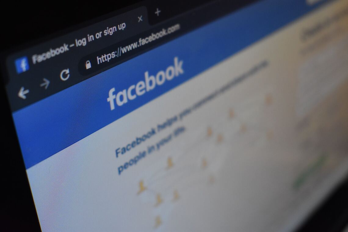 Facebook удалил сотни аккаунтов из-за вмешательства России