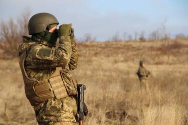 Обострение на Донбассе: десять обстрелов за сутки