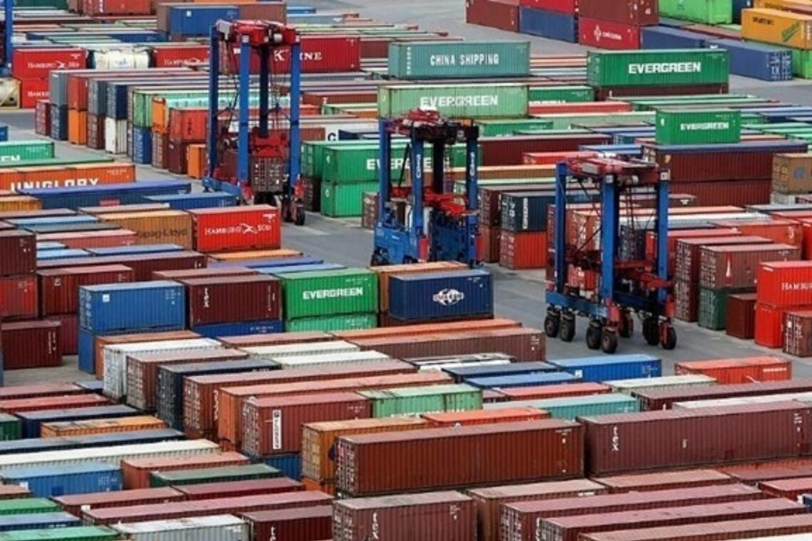 Торгівля України впала на $ 7 млрд за рік