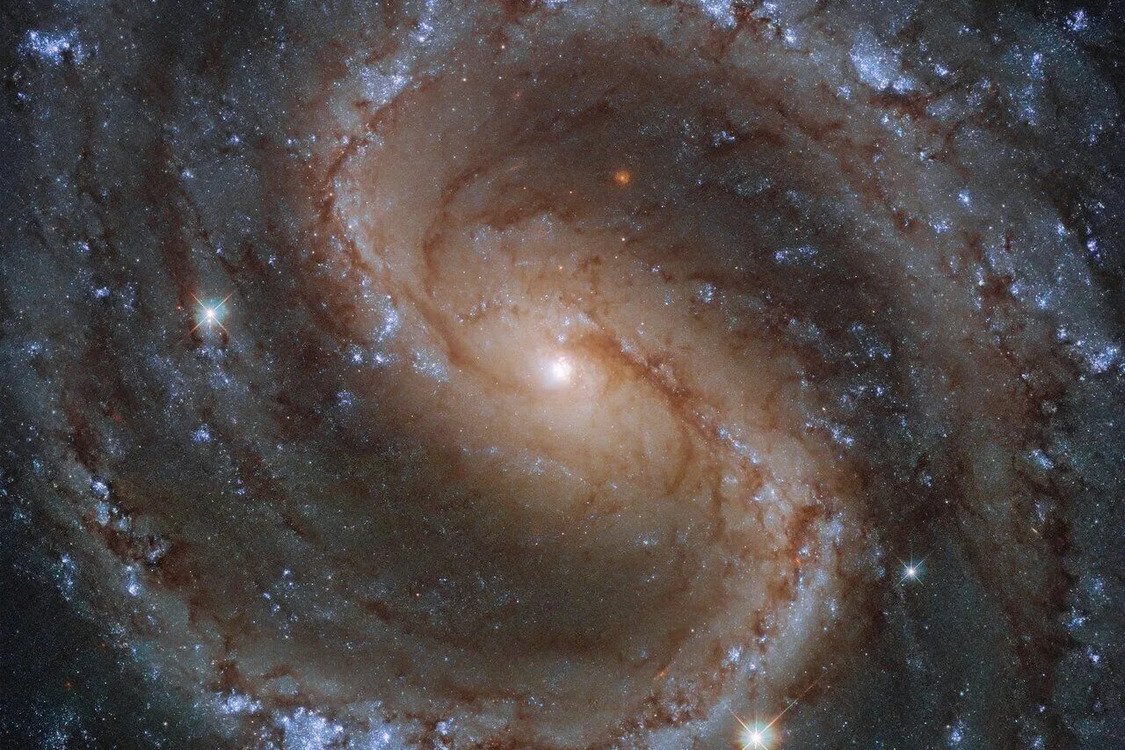 NASA показало фото 'затерянной галактики'