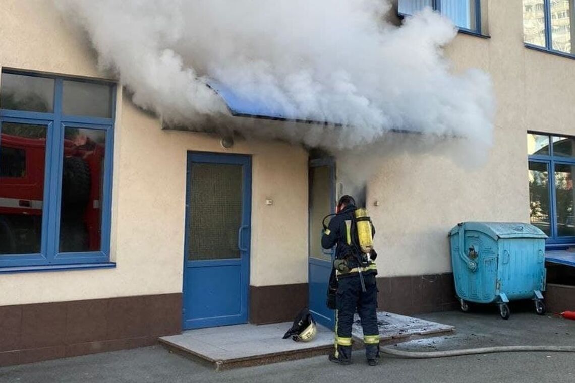пожар в инженерной гимназии Киева